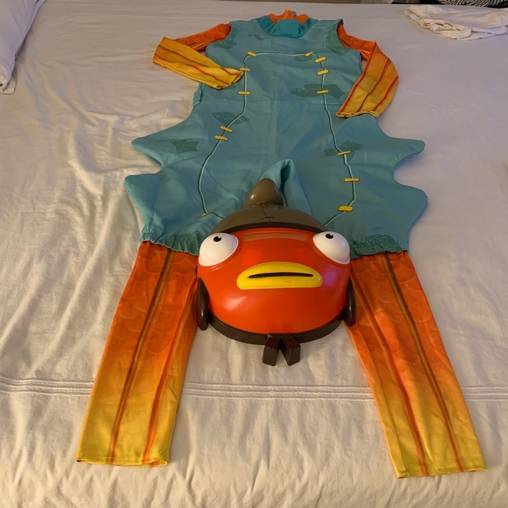 Boys Size 10/12 Fortnite Fishstick Halloween Costume